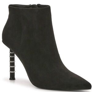 JLO JENNIFER LOPEZ-Porchia 2 Bootie
8.5 M MSRP $149